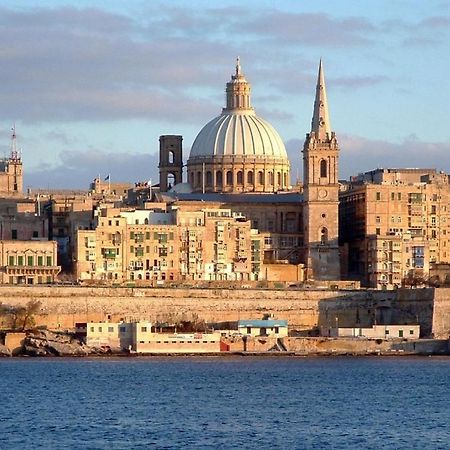 Spectacular Apartment Valletta And Harbour Views Sliema Exteriér fotografie