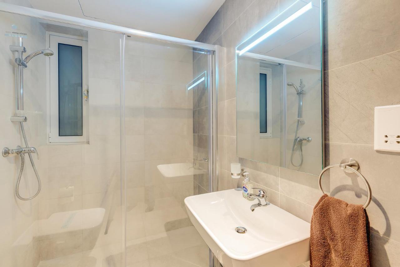 Spectacular Apartment Valletta And Harbour Views Sliema Exteriér fotografie